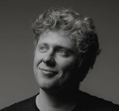 MAX, Fotograf